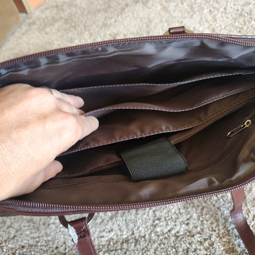 Coldwater Creek Brown Faux Leather Computer Laptop Briefcase Bag NWT! - Picture 10 of 16